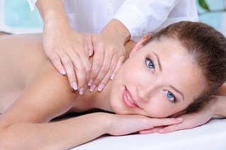 Woman-Relaxing-In-The-Beauty-Salon.jpg